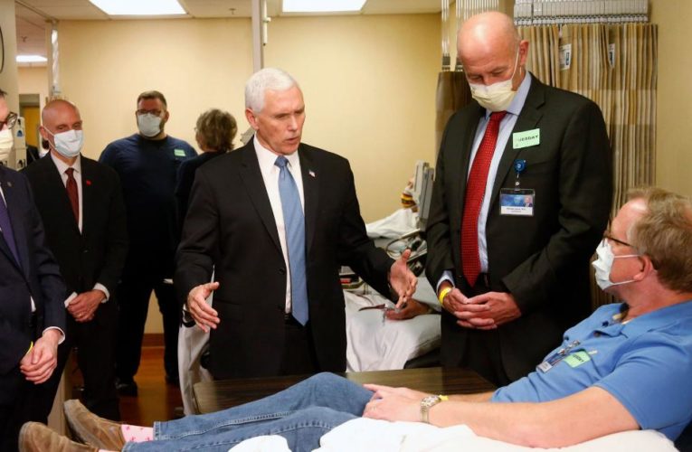 Pence says he should have worn a mask at the Mayo Clinic