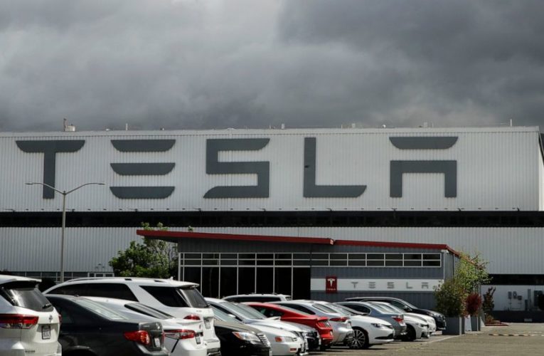 Dispute over reopening California Tesla factory may be over