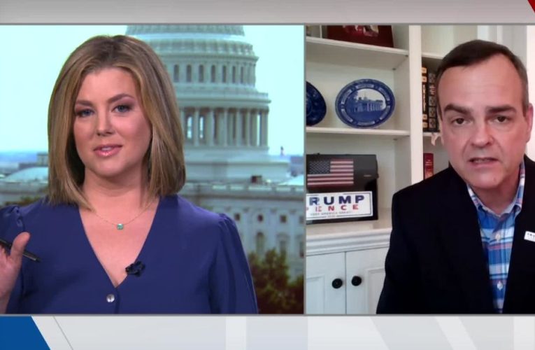 Brianna Keilar confronts Trump campaign official: Are dead Americans funny to you?