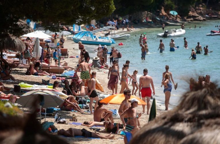 ‘Second wave’ virus fears strike blow to tourism industry