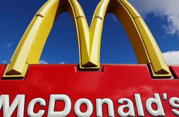 McDonald’s to require masks at all US restaurant locations