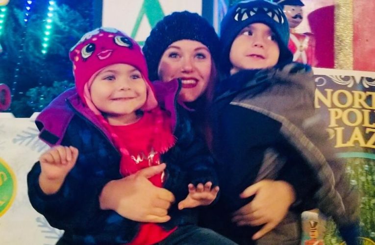 Jobless see benefits cut by more than half after $600 federal payment expires