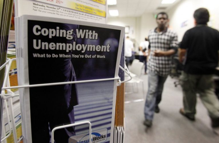 More than 1 million Americans file for unemployment, again