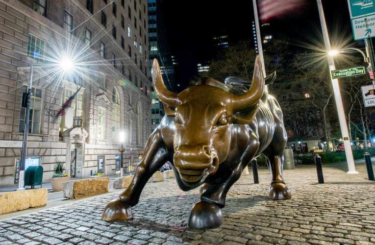 Signs mounted that the meteoric rise in the stock market was unsustainable. The runaway train on Wall Street finally derailed.