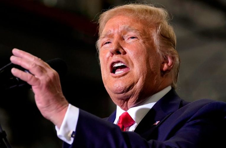 Analysis: While Trump defies coronavirus safety guidelines at rally, TV networks exercise caution