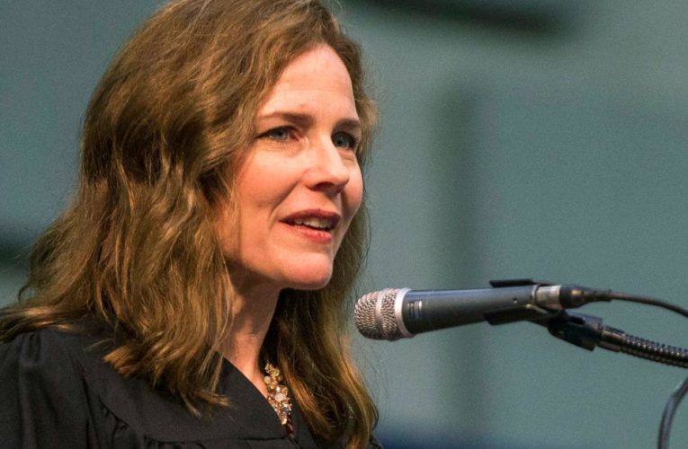 Trump intends to nominate Amy Coney Barrett, sources say