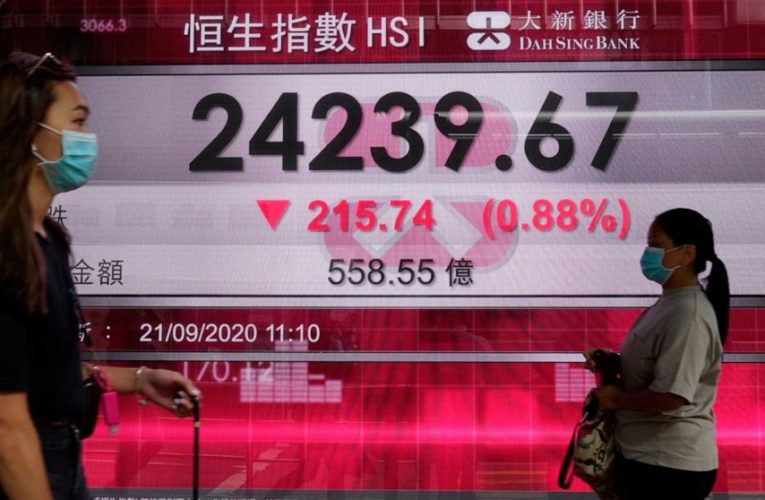 S&P 500 sinks more than 2% as markets tumble worldwide