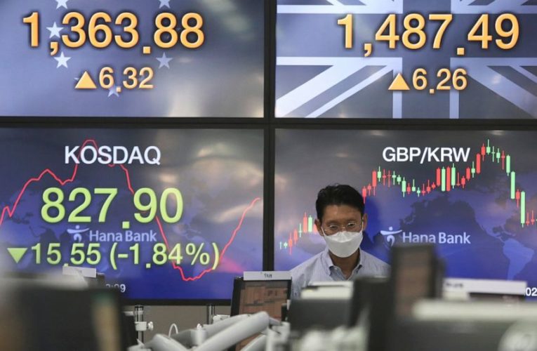 US stocks rise as volatility continues to dominate