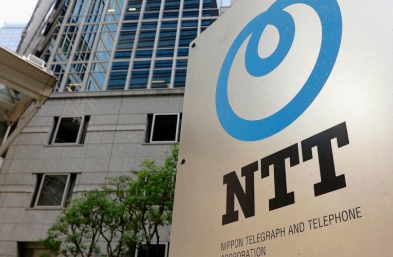 Reports: Phone giant NTT plans to take over, delist Docomo