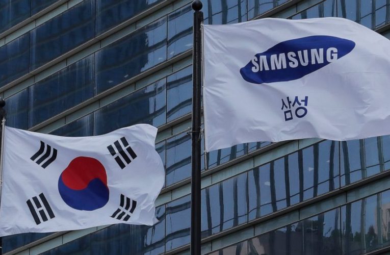 Ailing Samsung Electronics chief Lee Kun-Hee dies