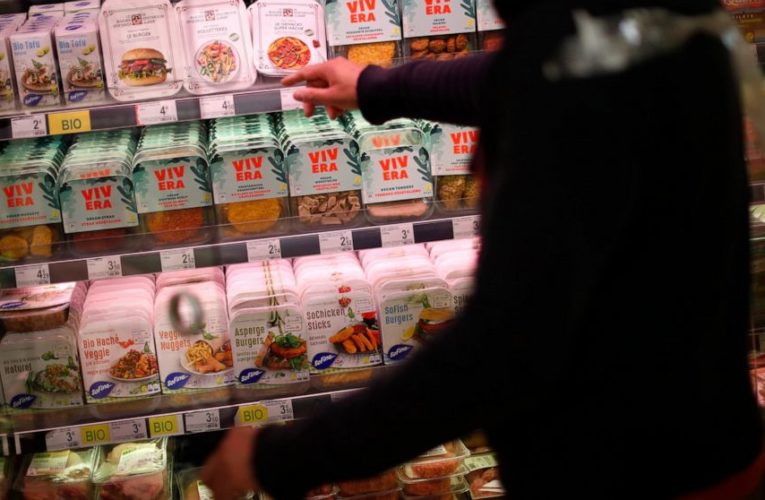 Veggie burgers are still burgers, EU lawmakers rule