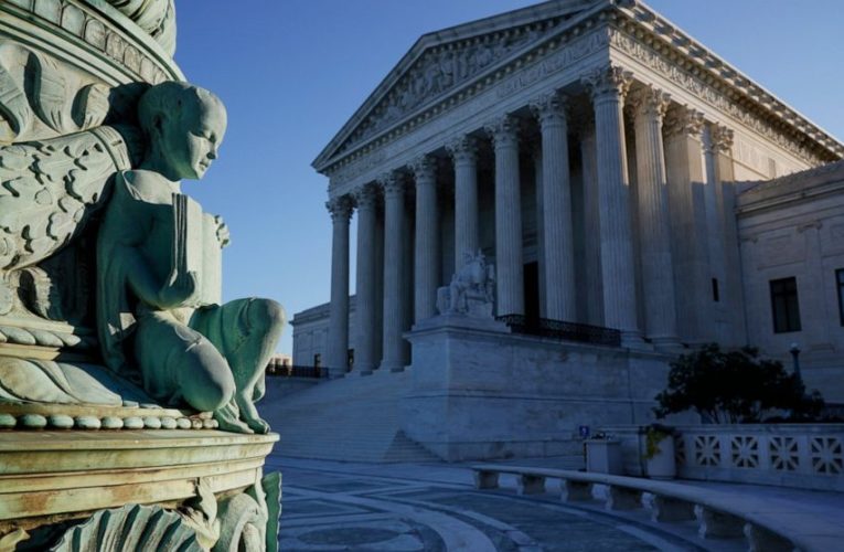 Google, Oracle meet in copyright clash at Supreme Court