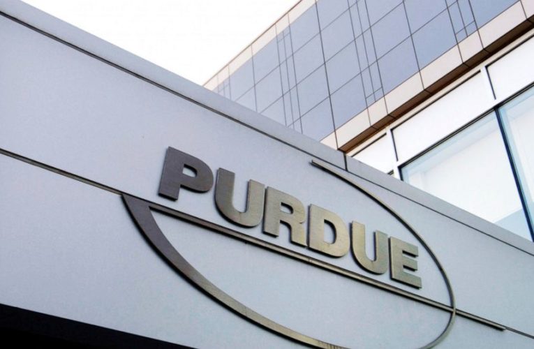 OxyContin maker Purdue Pharma to plead to 3 criminal charges