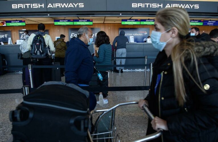 Public health experts worry Thanksgiving travel will lead to a surge in new Covid-19 cases. Here’s what you should do if you traveled for the holiday.