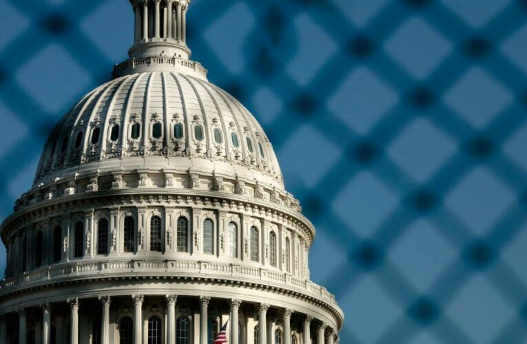 Holiday weeks to test Congress’ willingness to confront the President