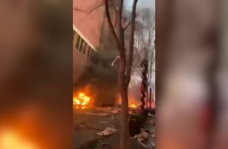 ‘This vehicle will explode in 15 minutes.’ Witnesses describe surviving the Nashville explosion
