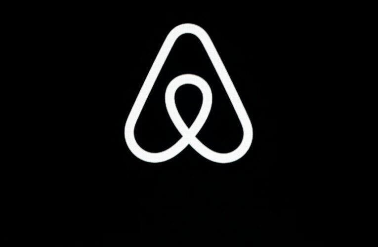 Airbnb hopes to raise up to $2.6B in mid-December IPO