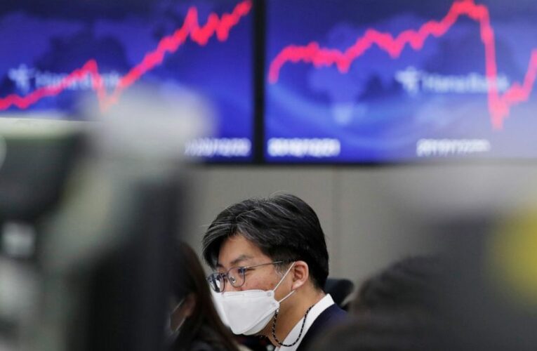 S&P 500 ticks higher, on track to break 3-day losing streak