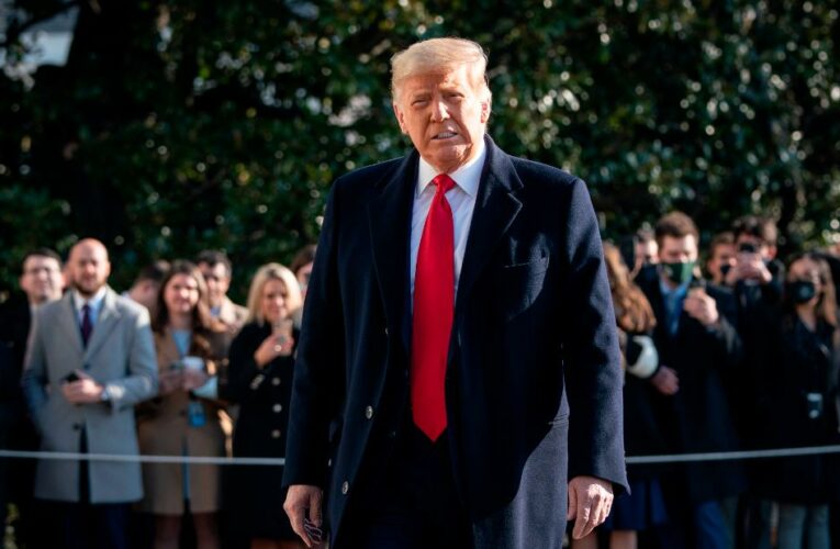 America finally seems ready to see the President head for the exit