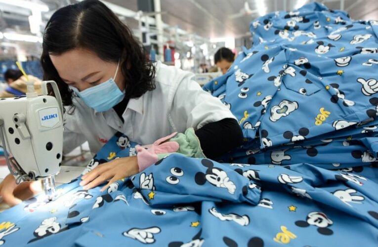 China’s manufacturing recovery weakens in December
