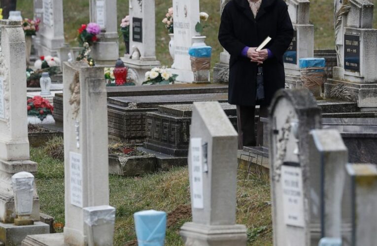 The Latest: Australia approves coronavirus vaccine