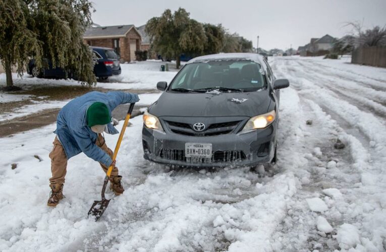 Texans face yet another day of misery as families struggle with unheated homes and water problems