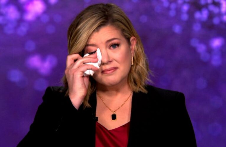 CNN’s Brianna Keilar breaks down on TV over astronomical losses from coronavirus