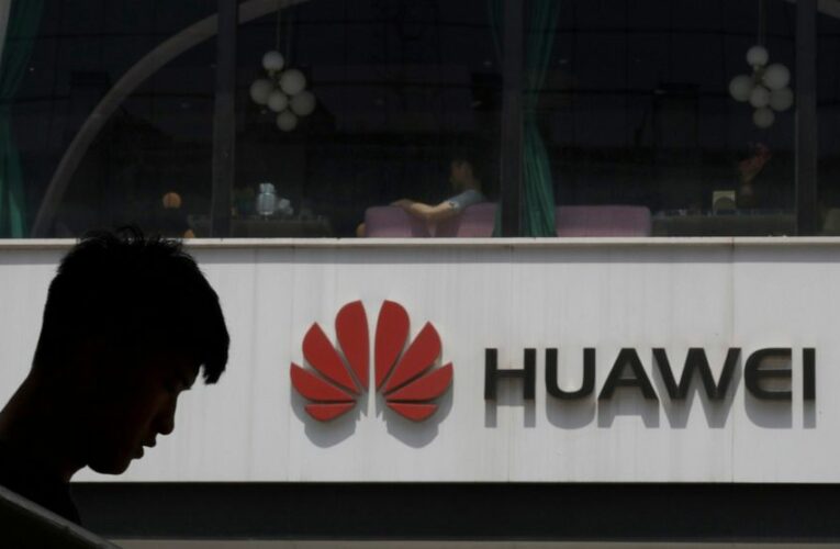 Huawei unveils flagship foldable smartphone for China market