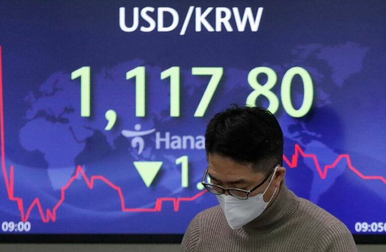 Global stocks mixed on optimism over recovery, stimulus