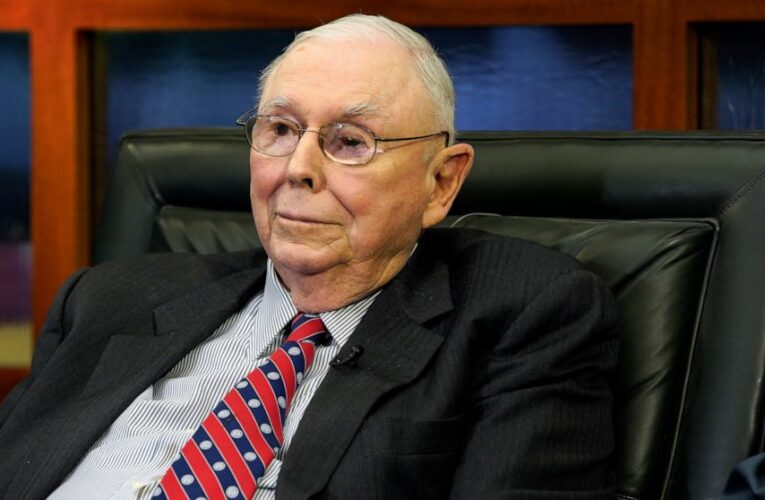 Buffett’s right-hand man says US stock market is overvalued
