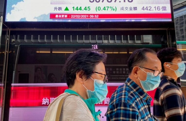 Stocks fall as investors mull inflation concerns, recovery