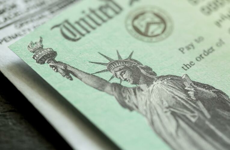 Senate bill would issue fewer stimulus checks