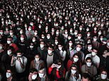 5,000 fans in masks pack into Barcelona concert after passing same-day coronavirus test