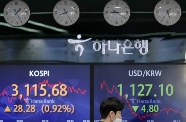 Asian shares higher after S&P 500 tops 4,000 points