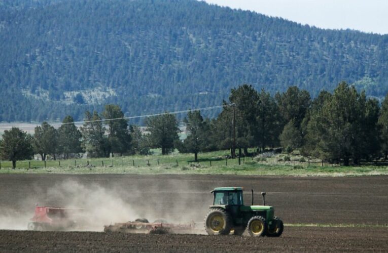 Water crisis ‘couldn’t be worse’ on Oregon-California border