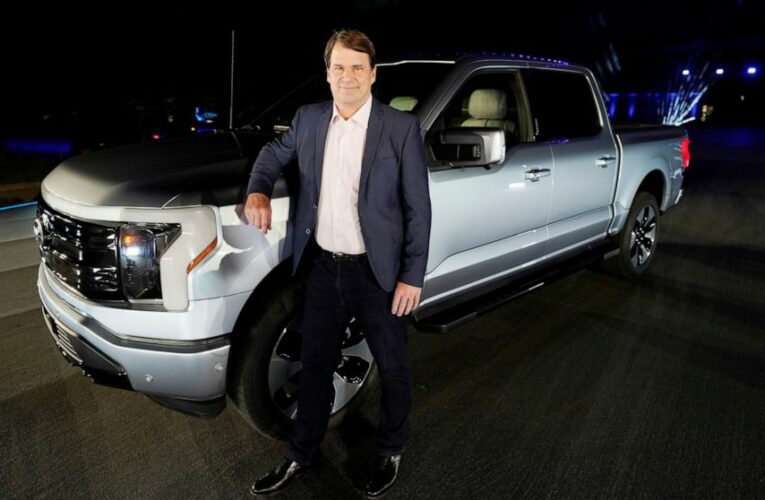 Ford CEO says US needs to regulate automated driving systems