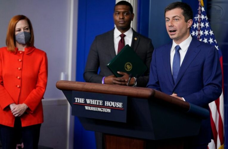 Gas pipeline shutdown tests administration; Biden optimistic