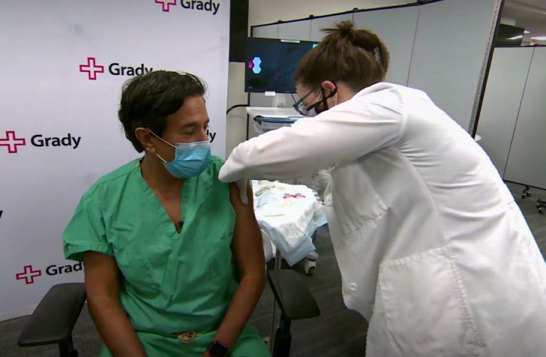 Dr. Gupta breaks down how mRNA vaccines work