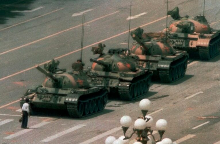 Microsoft says “tank man” image blocking due to human error