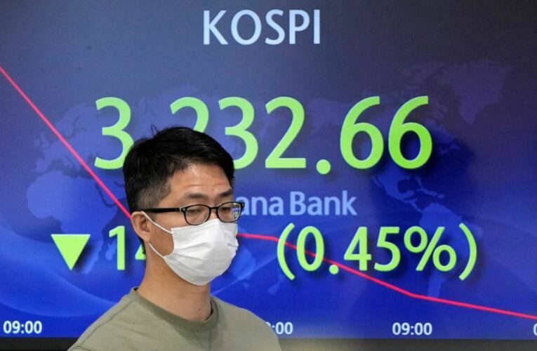 Stocks end the week higher as US jobs report calms Fed fears