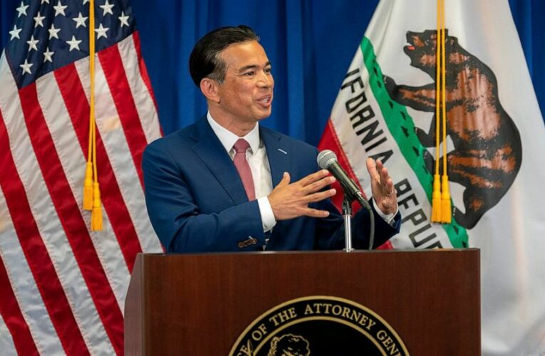 California urges EPA to let state set car-emissions standard