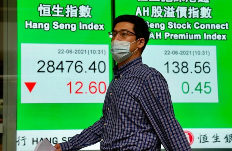 Global shares mixed after rebound on Wall Street