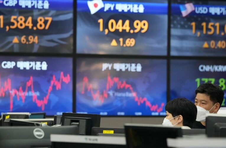 Wall Street heads for records as it closes tumultuous week