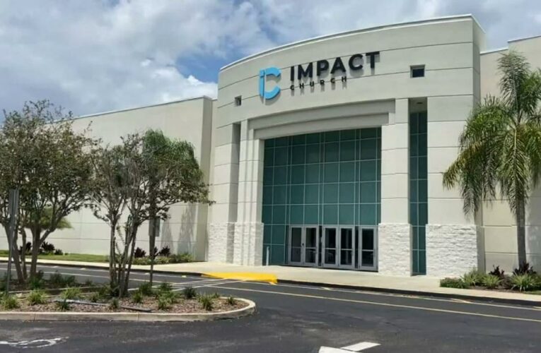 6 members of a Florida church died of Covid-19 in 2 weeks, pastor says. On Sunday the church held a vaccination clinic