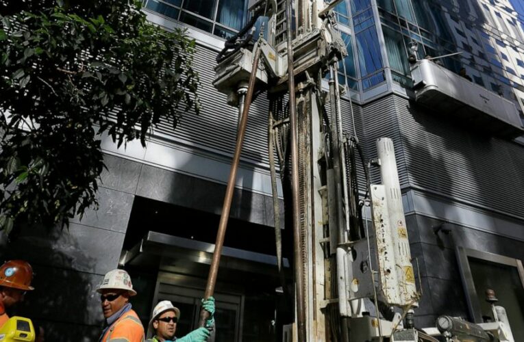New sinking in tilting San Francisco high-rise halts repair