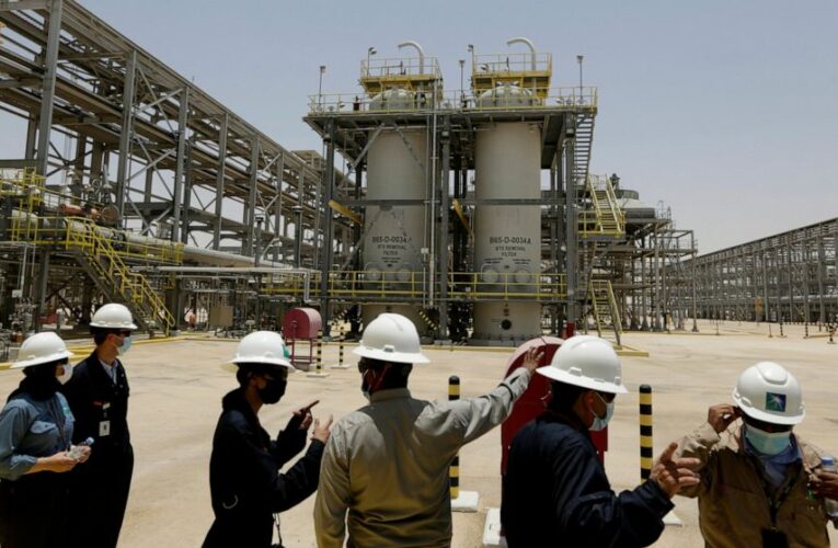 Saudi oil giant Aramco sees half-year earnings climb to $47B
