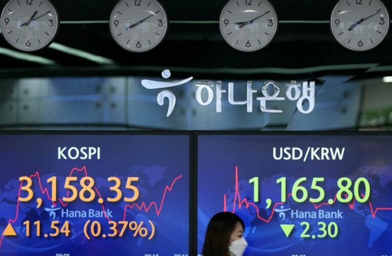 Asian stocks mixed ahead of possible Fed guidance
