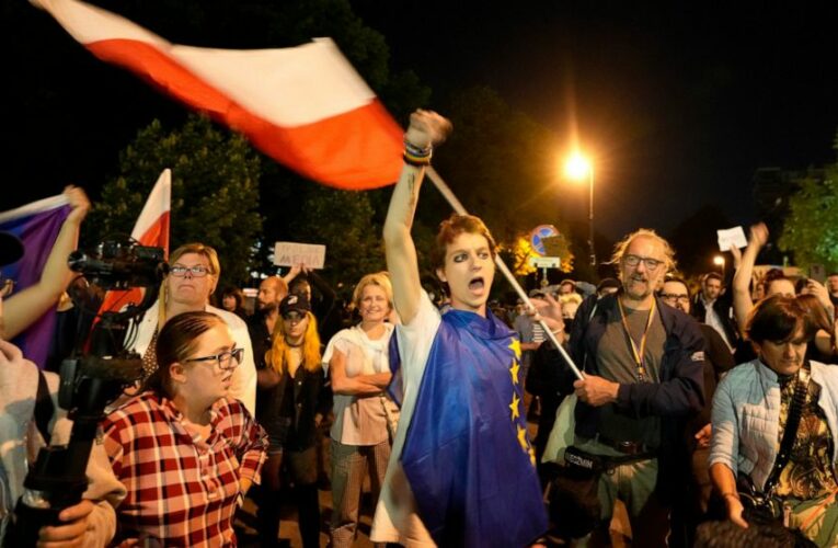 Poland faces harmed ties with US, Israel over disputed bills