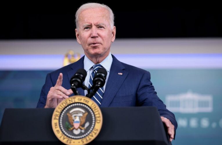 Enten breaks down Biden’s diminishing independent support