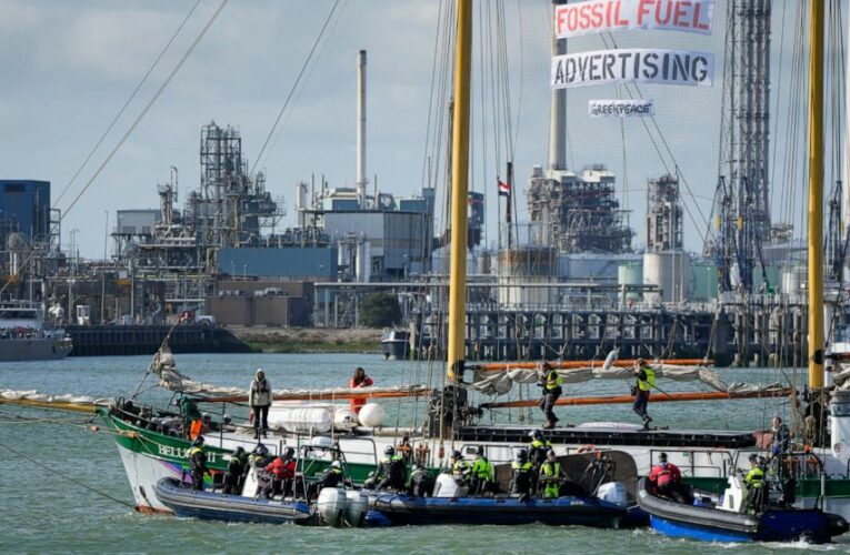 Dutch pension fund to divest from fossil fuel producers